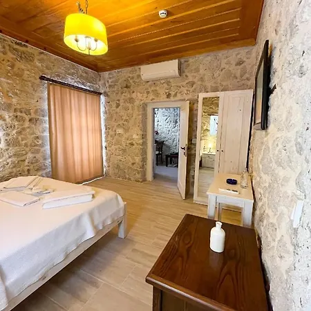 Merlara Hotel