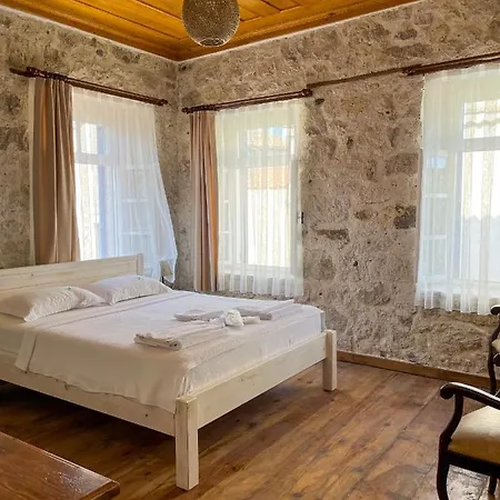 Merlara Hotel